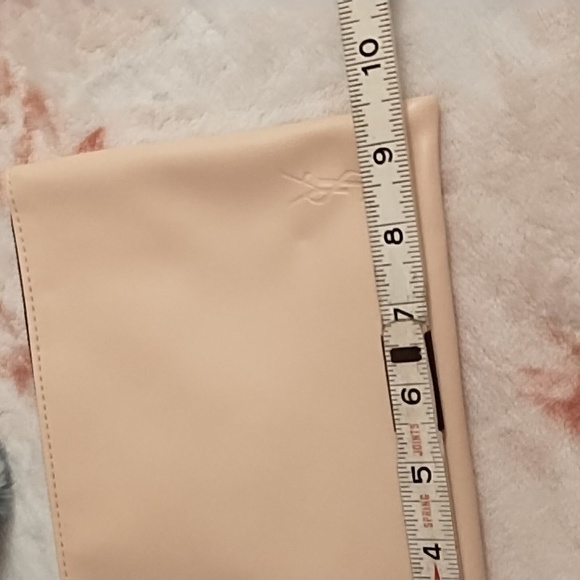 YSL Beaute 🩷 Zippered Case - Picture 5 of 6
